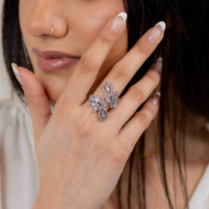 The Crystal Vine Ring Silver
